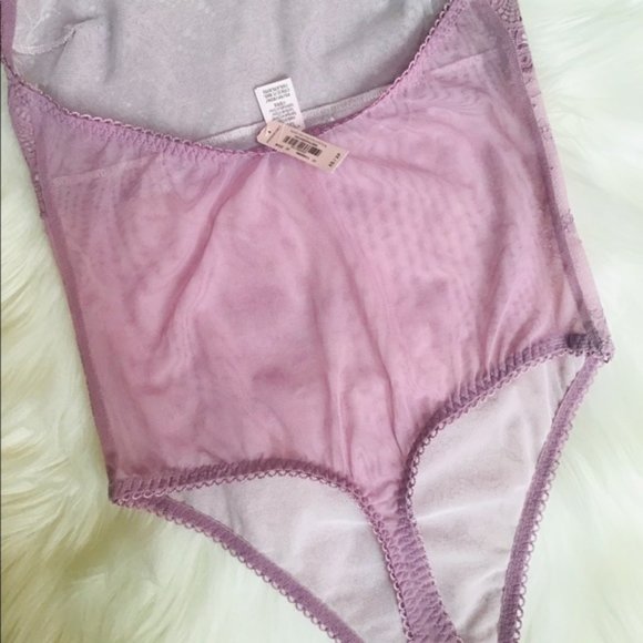 VICTORIA’S SECRET Lavender Lace Thong Bodysuit - Picture 5 of 5